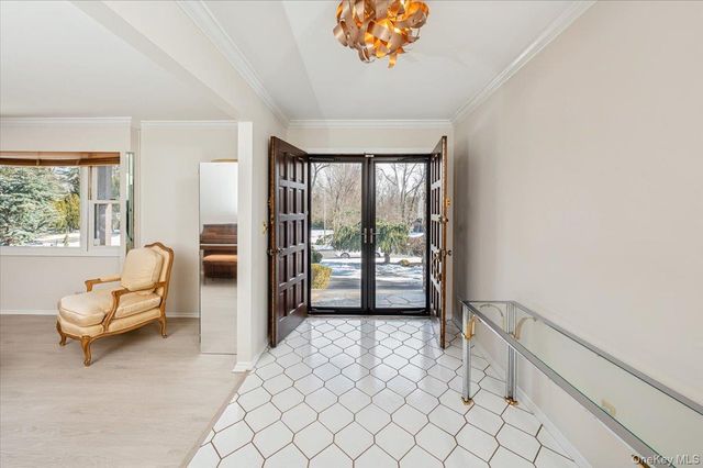 4 Seymour Drive, New City, NY 10956