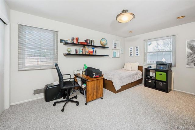 4 Seymour Drive, New City, NY 10956