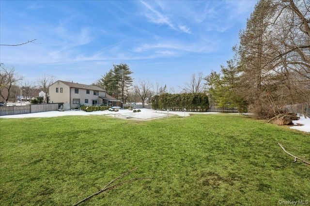 4 Seymour Drive, New City, NY 10956