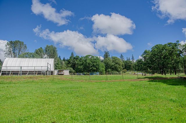 2640 Hoboken Creek Rd, Greenwood, CA 95635