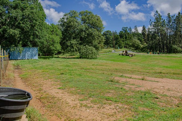 2640 Hoboken Creek Rd, Greenwood, CA 95635