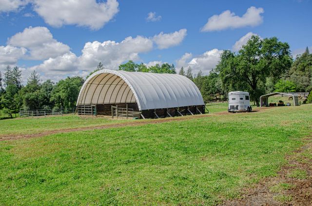 2640 Hoboken Creek Rd, Greenwood, CA 95635