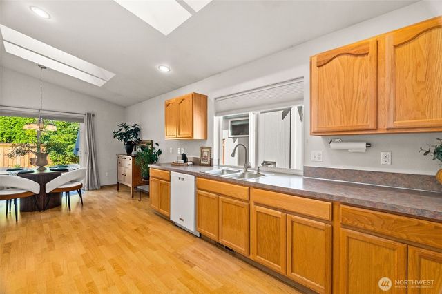 2422 Boulevard Heights Loop SE, Olympia, WA 98501