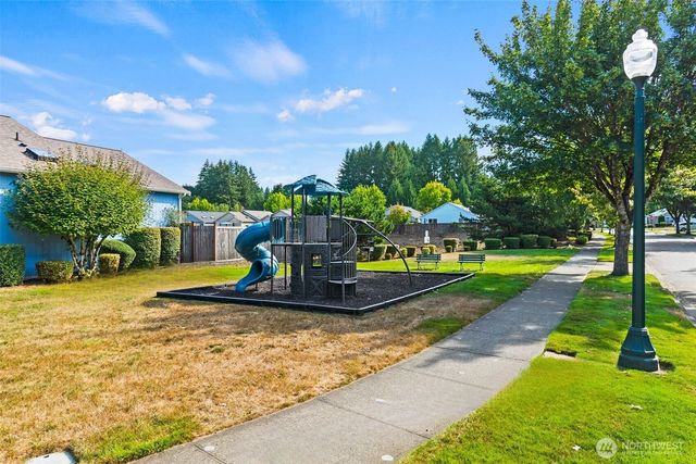 2422 Boulevard Heights Loop SE, Olympia, WA 98501