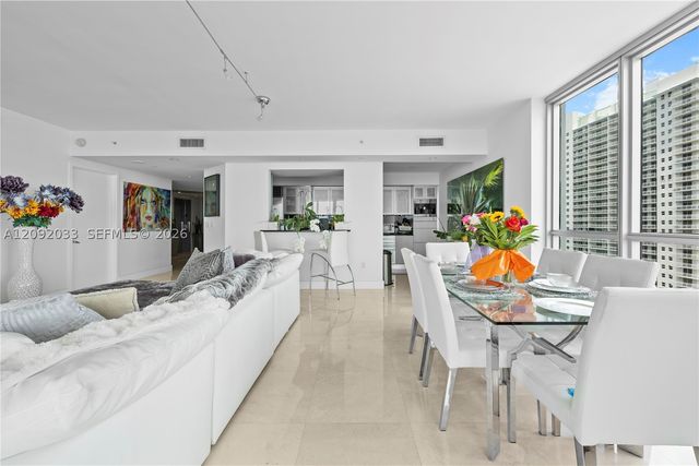 1331 Brickell Bay Dr 2601, Miami, FL 33131