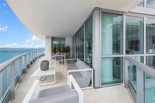 1331 Brickell Bay Dr 2601, Miami, FL 33131