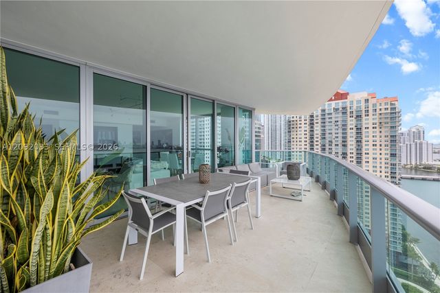 1331 Brickell Bay Dr 2601, Miami, FL 33131