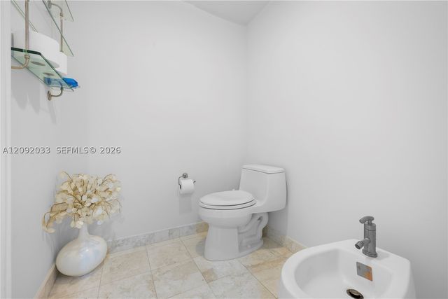 1331 Brickell Bay Dr 2601, Miami, FL 33131