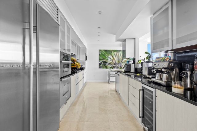 1331 Brickell Bay Dr 2601, Miami, FL 33131