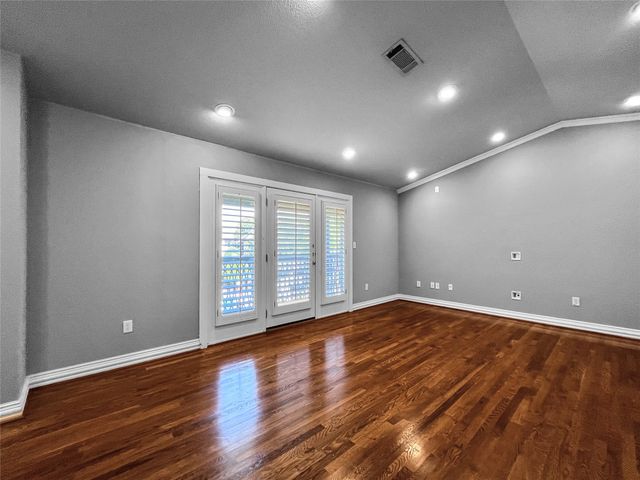 4012 Dillard Court, Dallas, TX 75209