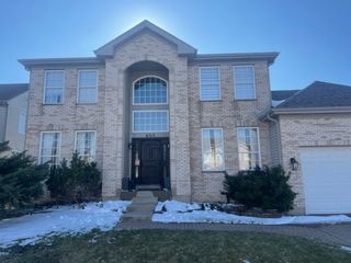 6513 Pine Hollow Road, Carpentersville, IL 60110
