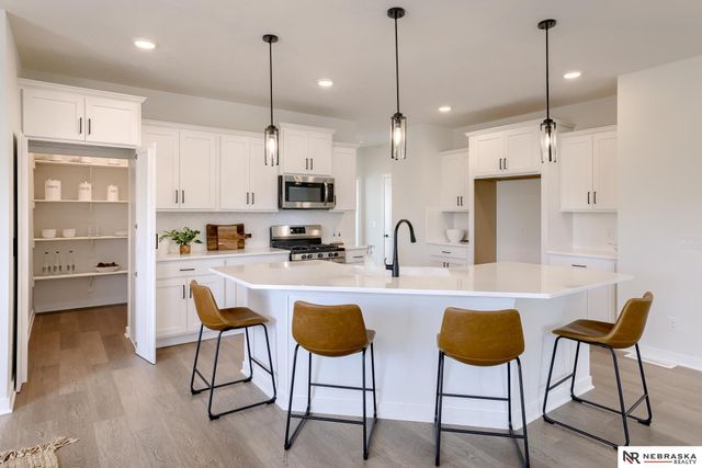 12104 S 109th Street, Papillion, NE 68046