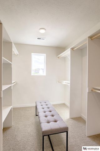 12104 S 109th Street, Papillion, NE 68046