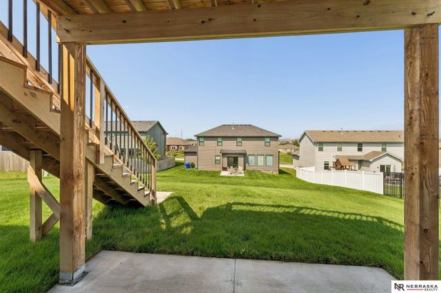 12104 S 109th Street, Papillion, NE 68046