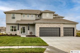 12104 S 109th Street, Papillion, NE 68046