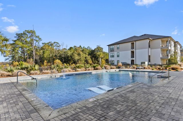 2501 Bienville Boulevard, 137, Ocean Springs, MS 39564