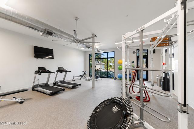 2501 Bienville Boulevard, 137, Ocean Springs, MS 39564