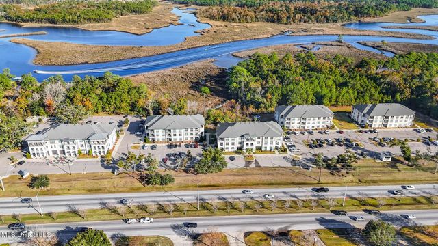 2501 Bienville Boulevard, 137, Ocean Springs, MS 39564