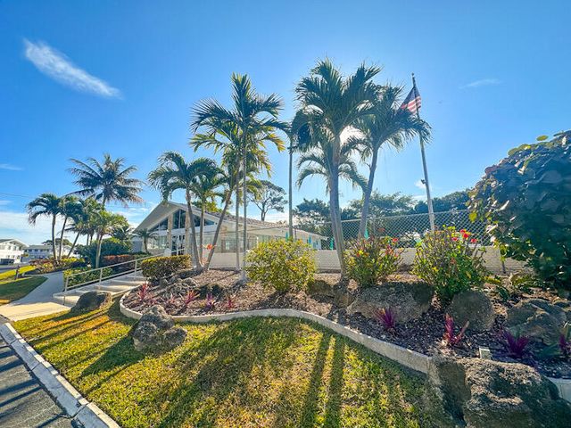 2381 Sunset Avenue 414, Lake Worth Beach, FL 33461