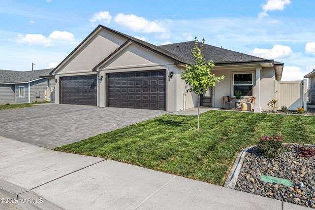 2519 S 47th Ave, Yakima, WA 98903