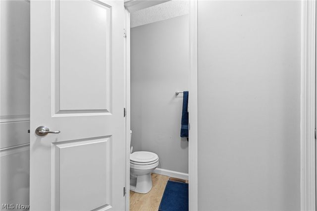 6401 Fawn Lane, North Ridgeville, OH 44039