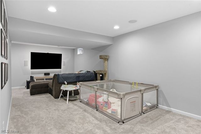 6401 Fawn Lane, North Ridgeville, OH 44039