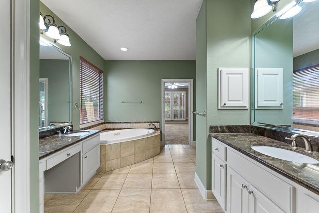 7938 Wooded Way Drive, Spring, TX 77389