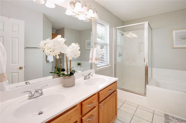 3802 Springfield Drive, College Station, TX 77845