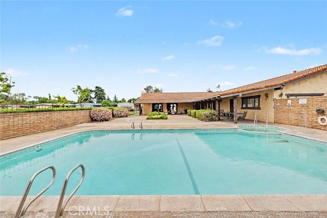 2240 Golden Oak 119, Merced, CA 95341