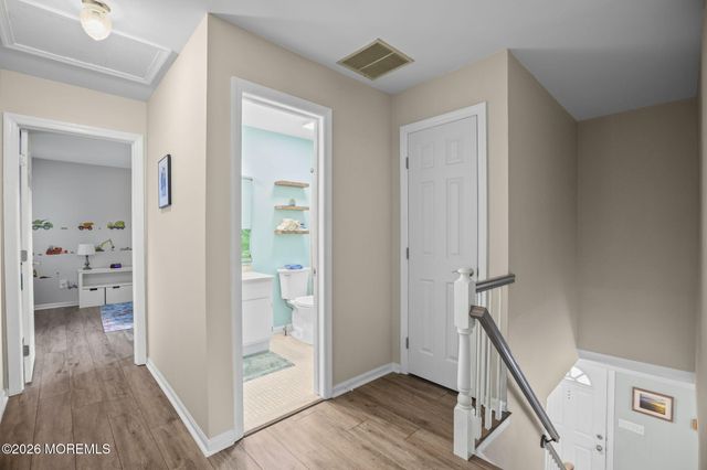 30 Sweetbriar Trail, Howell, NJ 07731