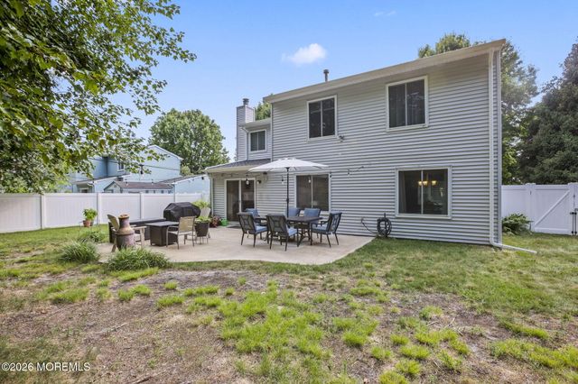 30 Sweetbriar Trail, Howell, NJ 07731