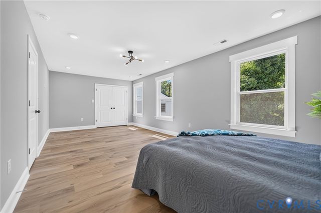 517 St Andrew St, Petersburg, VA 23803