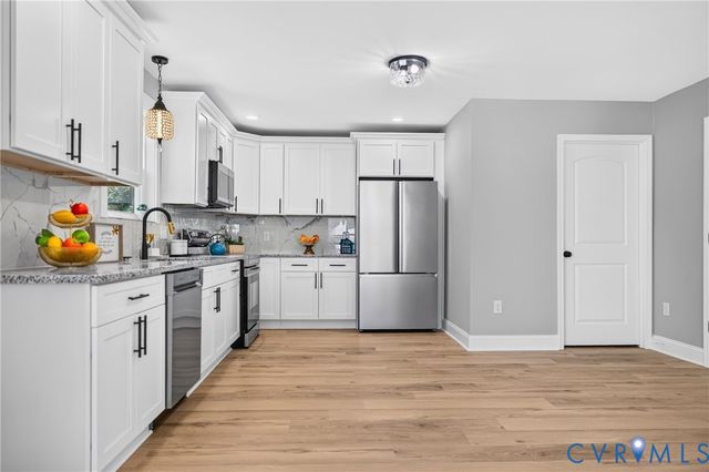 517 St Andrew St, Petersburg, VA 23803