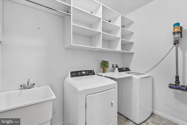 322 MARINERS CIR, Milton, DE 19968