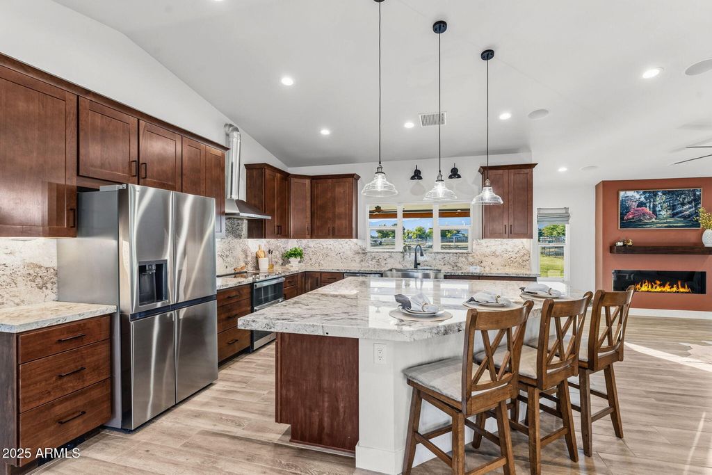 Image 15 of property listing at 7336 N 181ST Avenue, Waddell, AZ 85355