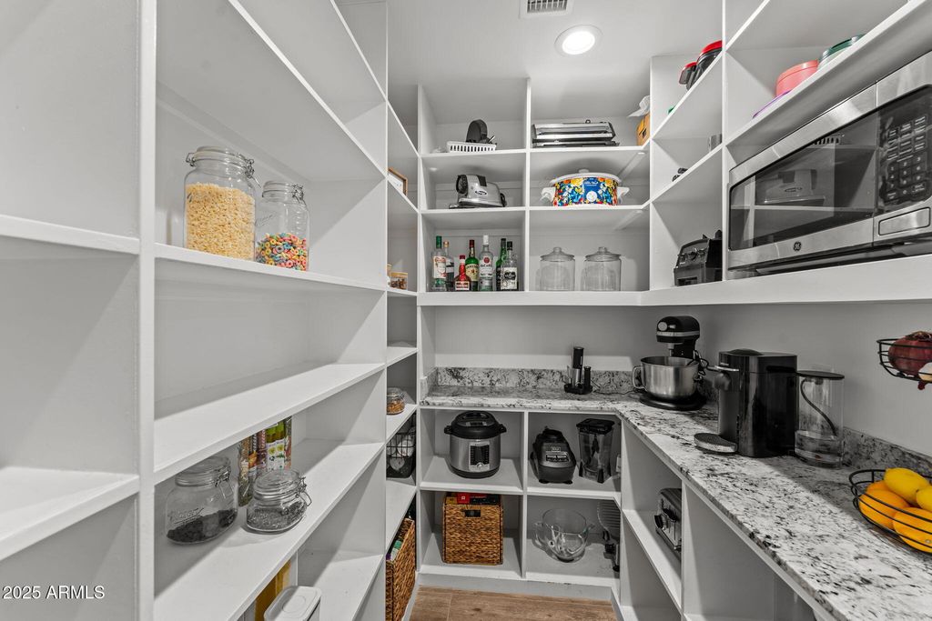 Image 17 of property listing at 7336 N 181ST Avenue, Waddell, AZ 85355