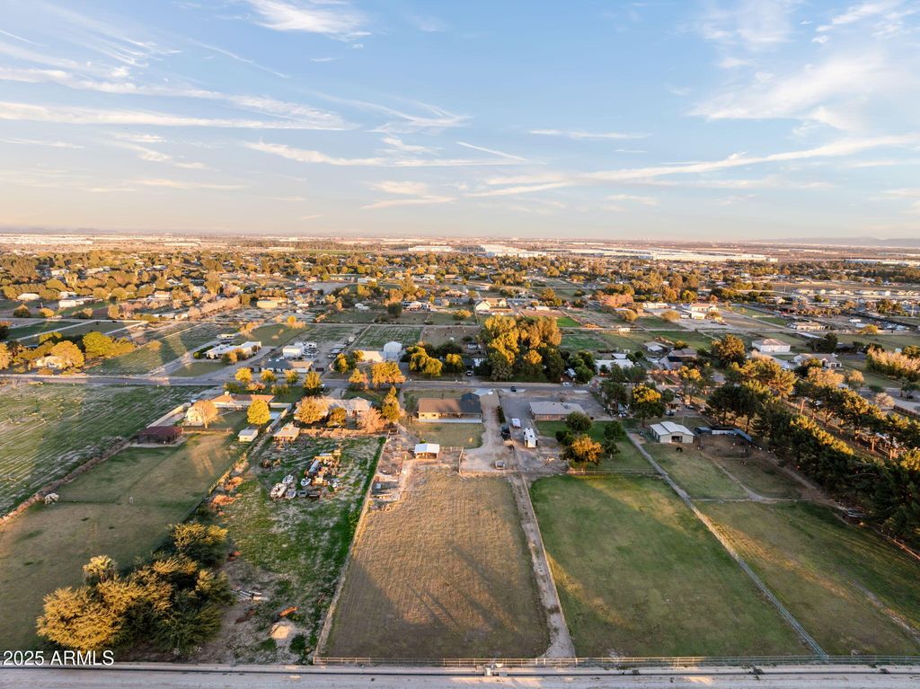 Image 52 of property listing at 7336 N 181ST Avenue, Waddell, AZ 85355