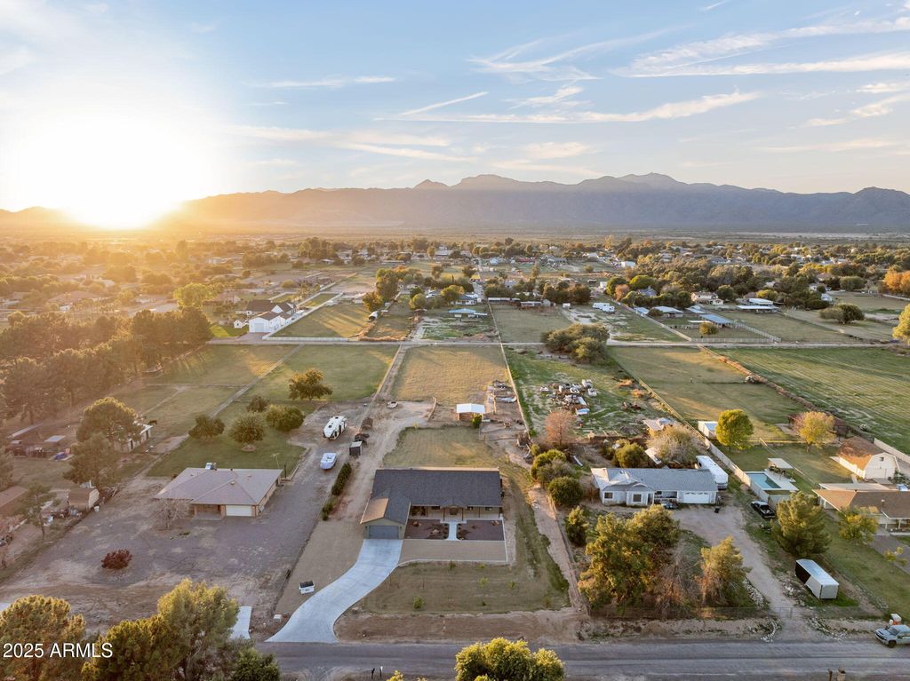 Image 55 of property listing at 7336 N 181ST Avenue, Waddell, AZ 85355