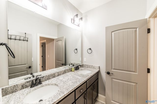 1314 Pecan Point Way SE, Huntsville, AL 35803