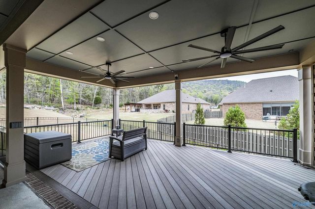 1314 Pecan Point Way SE, Huntsville, AL 35803