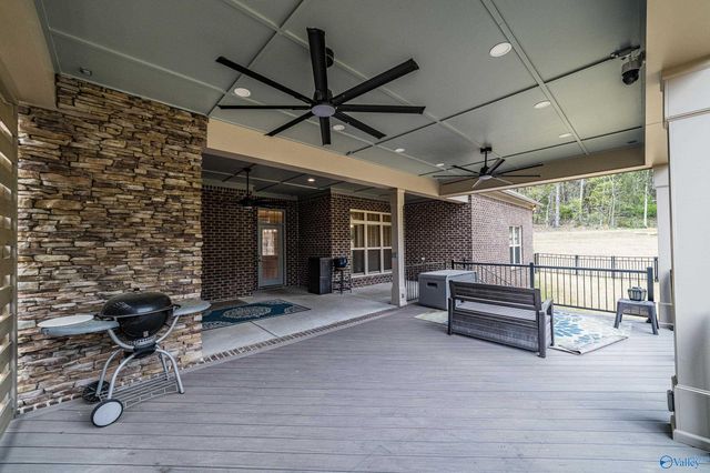 1314 Pecan Point Way SE, Huntsville, AL 35803