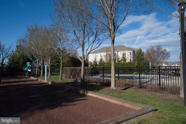 426 TIMBERLAKE DR, Ewing, NJ 08618
