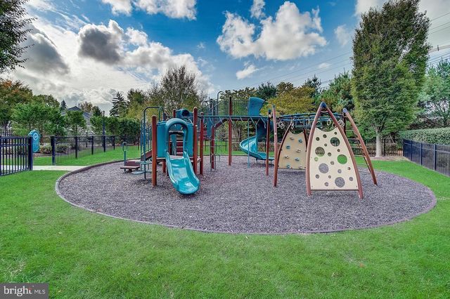 426 TIMBERLAKE DR, Ewing, NJ 08618