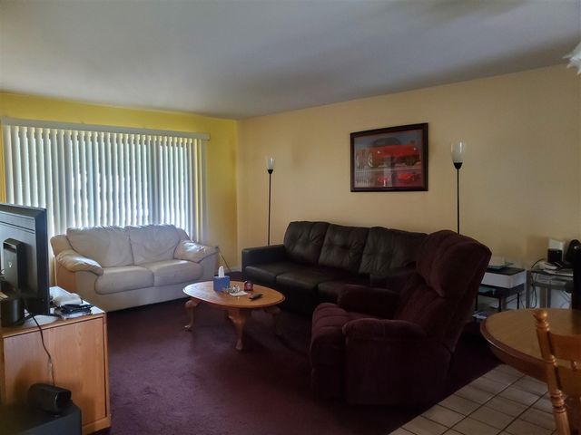 26215 Beverly Road, Taylor, MI 48180