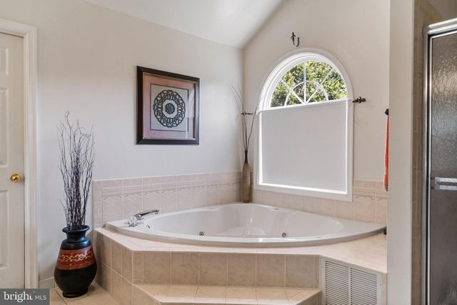 912 RAAD CT, Fort Washington, MD 20744