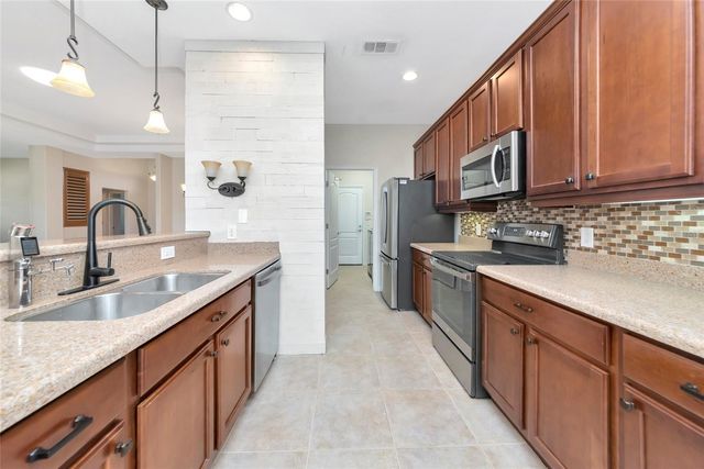 223 RIVER ENCLAVE COURT, Bradenton, FL 34212