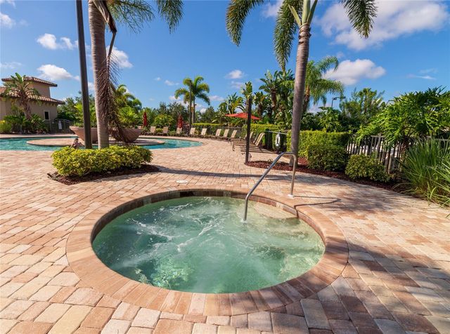 223 RIVER ENCLAVE COURT, Bradenton, FL 34212