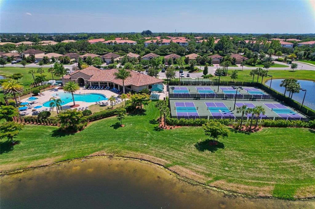 Image 68 of property listing at 223 RIVER ENCLAVE COURT, Bradenton, FL 34212