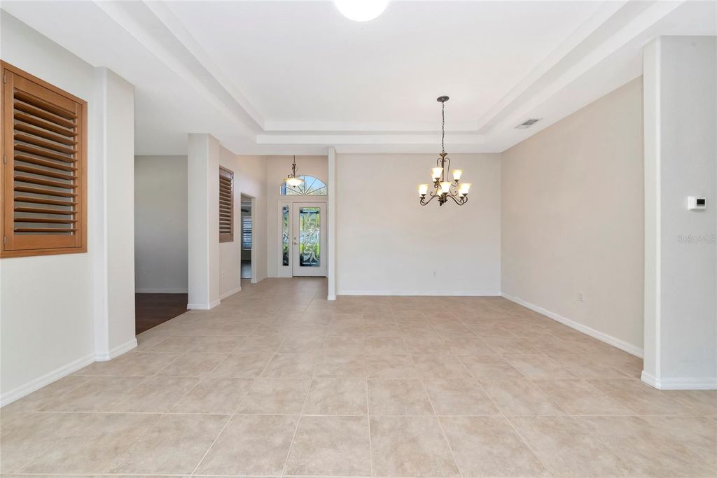 Image 8 of property listing at 223 RIVER ENCLAVE COURT, Bradenton, FL 34212