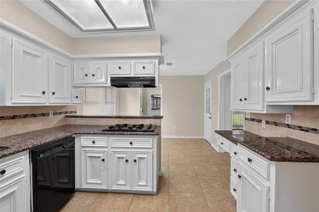 14810 Walters, Houston, TX 77068